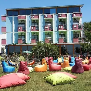 Hotel Linda Butik Guemuelduer, Izmir